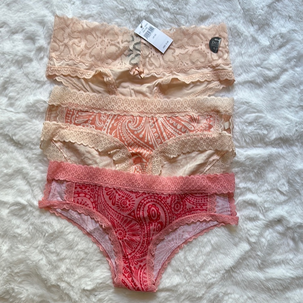 NWT 3 pr AERIE Lace Trimmed Intimates Set - Pink and Cream